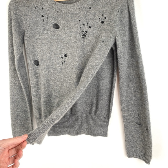 R13 Shrunken Distressed Cashmere Sweater Grey - Picture 4 of 13